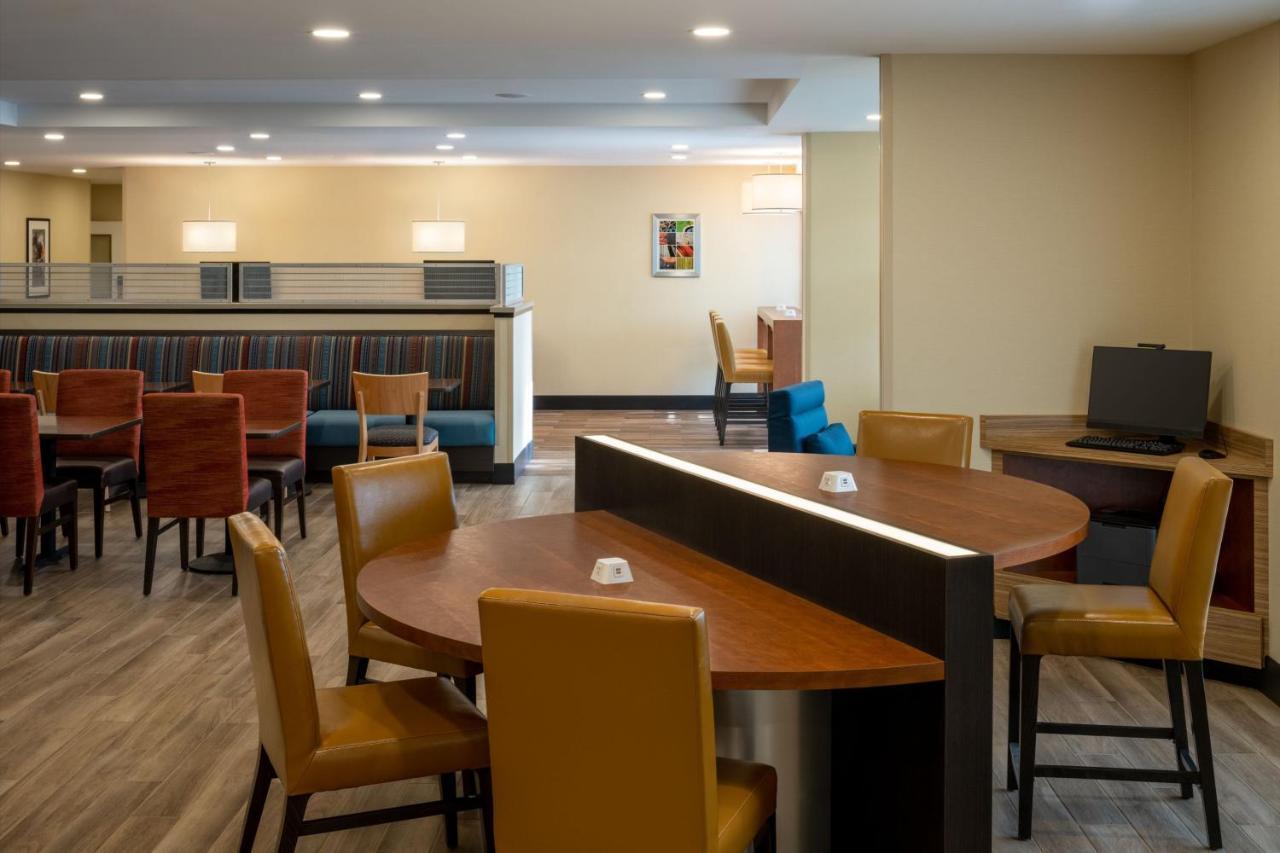 Towneplace Suites By Marriott Венеція Екстер'єр фото